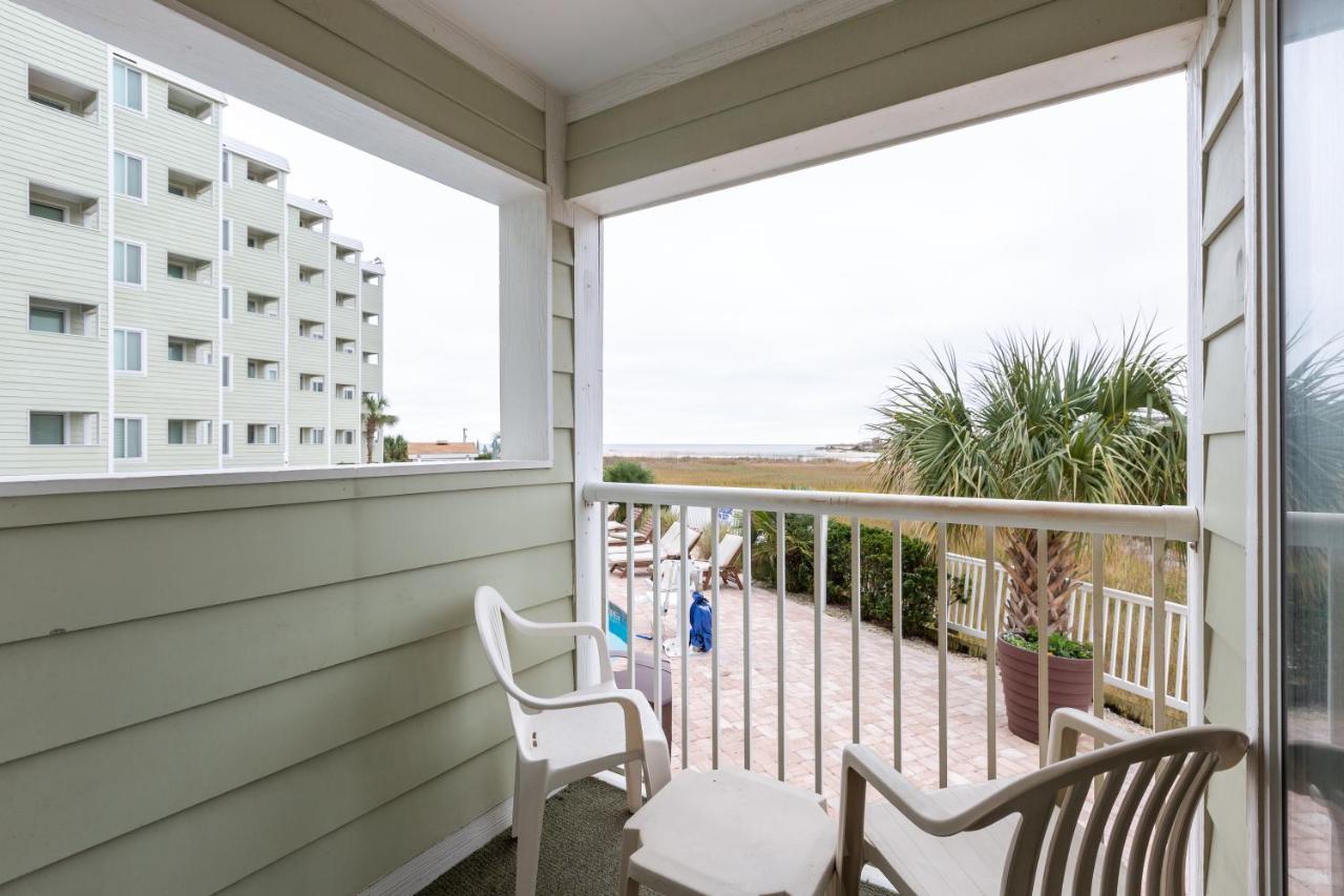 Sands Beach Club Briarcliffe Acres Luaran gambar
